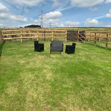 Unique Barn Conversion In Saddleworth オールダム エクステリア 写真
